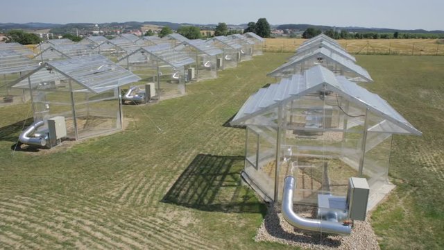 Open top chambers for climate change research, unique technology, unique within the world, reseach the carbon cycle and other, photosynthesis, Europe, EU 