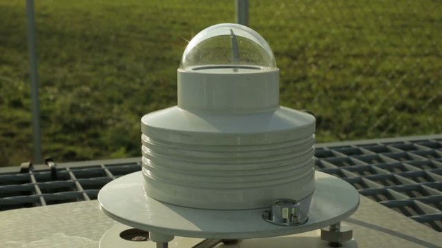 Professional meteorological instrument automatic heliograph, for measuring the length of daylight shine, weather, Europe, EU 