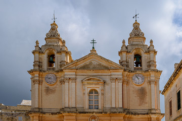 Obraz premium Maltas Hauptkirche und Touristenattraktion: Kathedrale St. Paul in Mdina