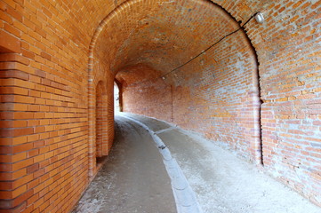 Ceglany tunel