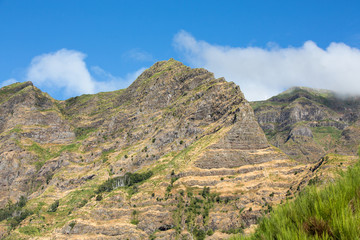 Fototapeta na wymiar View to the south from the pass Boca da Encumeada in Madeira