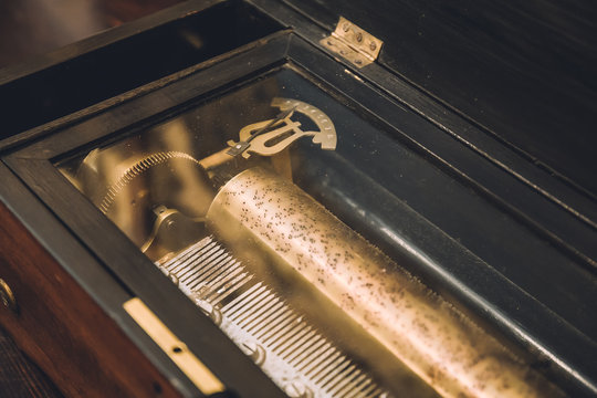 Vintage mechanical music box