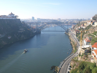 Fototapeta na wymiar Douro river in Porto
