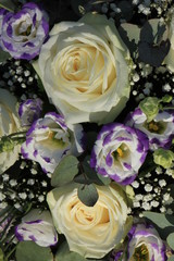 Mixed bridal bouquet