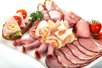 Salami and fresh vegetables