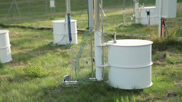 Probe soil, water measurement, pH, humidity, depth of water, nitrogen,the research station for studying alpine mountains meadows and a weather station, cycle and carbon flux, research, eddy covariance