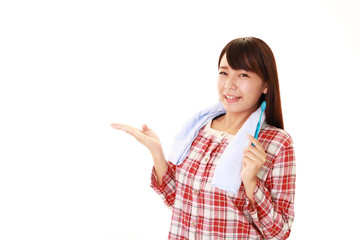 パジャマ姿の女性