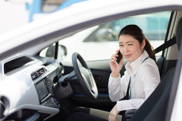 自動車・女性