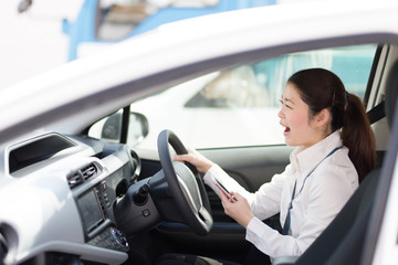 自動車・女性