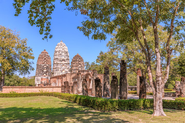 Chapel and pillar in Wat Si Sawai , Shukhothai Historical Park, Thailand