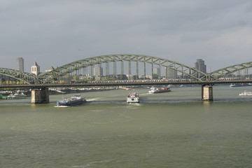 Hohenzollnerbrücke