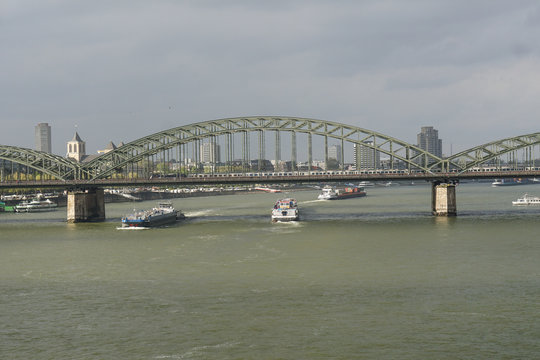 Hohenzollnerbr&uuml;cke