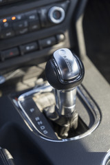 Automatic gearbox selector