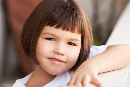 Asian girl with short hair 