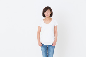 Obraz premium 笑顔のミドル女性