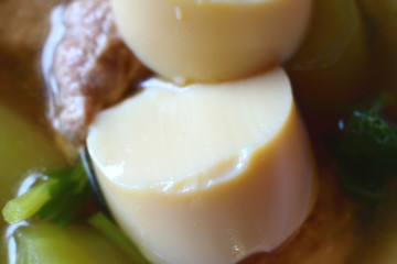 pork and egg tofu hot soup