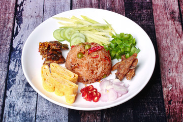 Fried jasmine rice with shrimp paste call Kao Klok Kapi .
