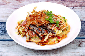 Okonomiyaki (Japanese Cabbage Pancake) Recipe.