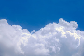 Naklejka na ściany i meble Beautiful clouds in blue sky background