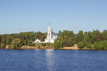 Церковь Вознесения Господня в селе Охотино Мышкинского района Ярославской области