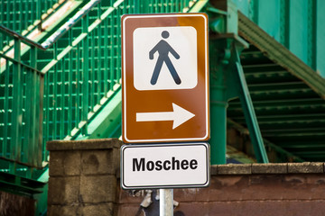 Schild 224 - Moschee