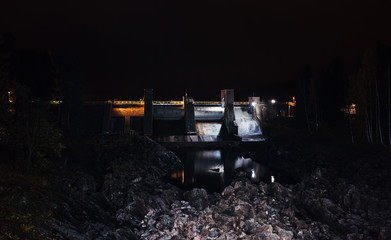 Fototapeta na wymiar Hydroelectric station of Imatra at night