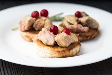 Foie gras on sandwiches and red onion marmalade