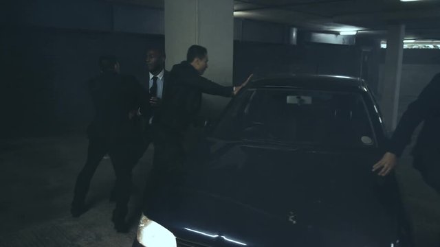  Drug deal between criminal gangs goes wrong & a fight breaks out