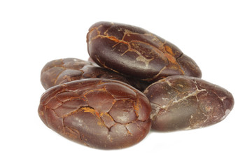 cacao beans isolated