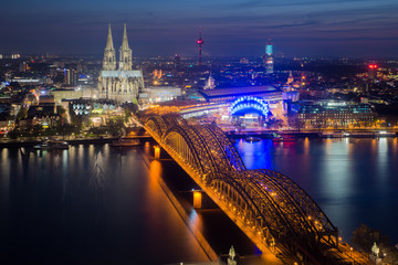 Fototapeta na wymiar Image of Cologne with Cologne Cathedral during twilight blue hour in Germany.