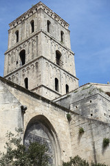 Clocher du cloître St-Trophime à Arles