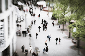 Thema Einzelhandelskonzept im zoom Einkaufstraße in Duisburg 