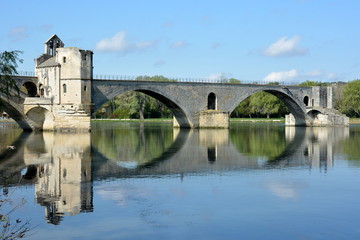 Fototapeta na wymiar France, Vaucluse, Avignon, Rhône, Pont d'Avignon, Pont Saint Bénezet.