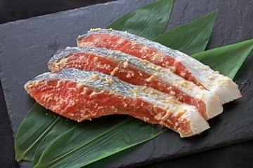 Raamstickers 鮭の西京漬け © nana77777