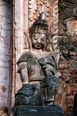 Myanmar - Burma - Ruinen von Indein