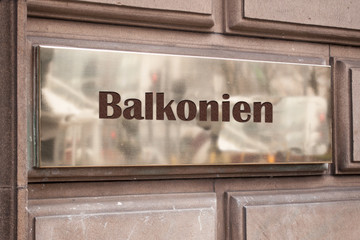 Schild 205 - Balkonien