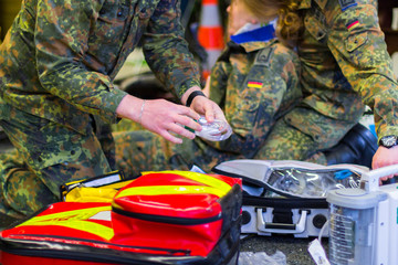 german paramedic soldiers has a medical exercise