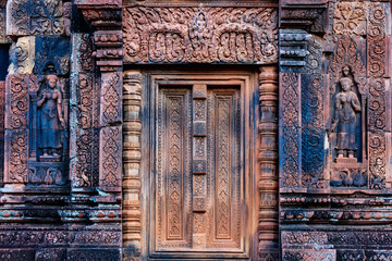 Fototapeta na wymiar Banteay Srei temple