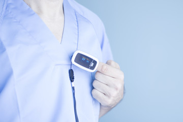 Blood pressure finger monitor
