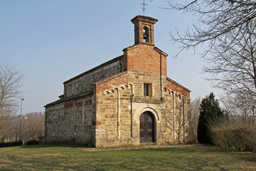 Fototapeta premium la chiesa romanica di San Secondo presso Cortazzone (Asti)