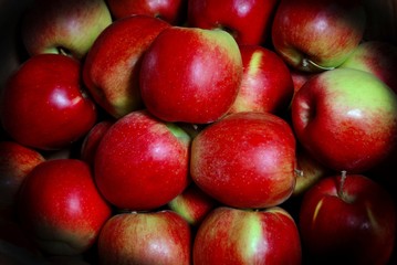 Fototapeta na wymiar Red apples background.
