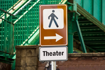 Schild 224 - Theater