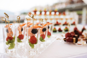 Assorted canapes 