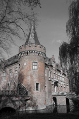 Licht & Schatten am Schloß Paffendorf