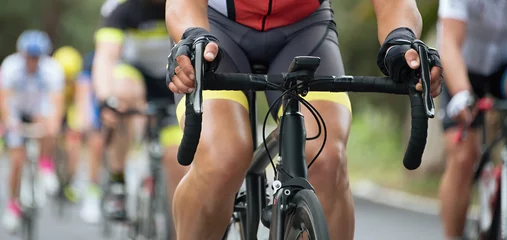 Crédence de cuisine en verre imprimé Vélo Cycling competition cyclist athletes riding a race on the road