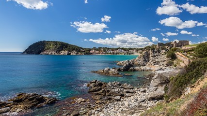 Fototapeta na wymiar Detail of the Spanish coast at summer (Catalonia,Costa Brava)