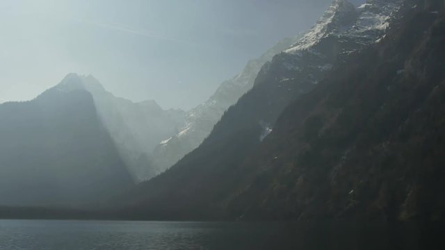 K&ouml;nigsee in Oberbayern mit Bergpanorama