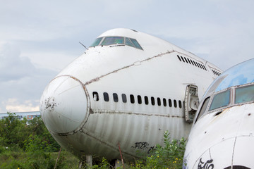 Abandoned Airplane,old crashed plane with,plane wreck tourist attraction,Old plane wreck