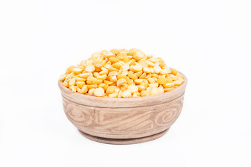 Uncooked peas in a dish