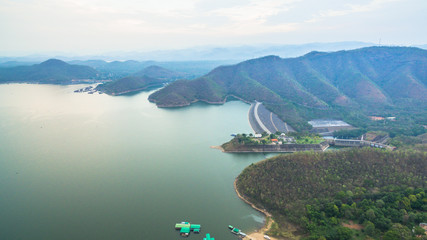 Fototapeta premium Srinakarin Dam is a hydro electric power generation.also it is a landmark of Kanchanaburi province.the place for vacation many tourists come here for relax and travel there have many interesting thing